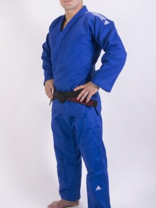 Judopak Adidas Champion II | IJF-goedgekeurd | blauw