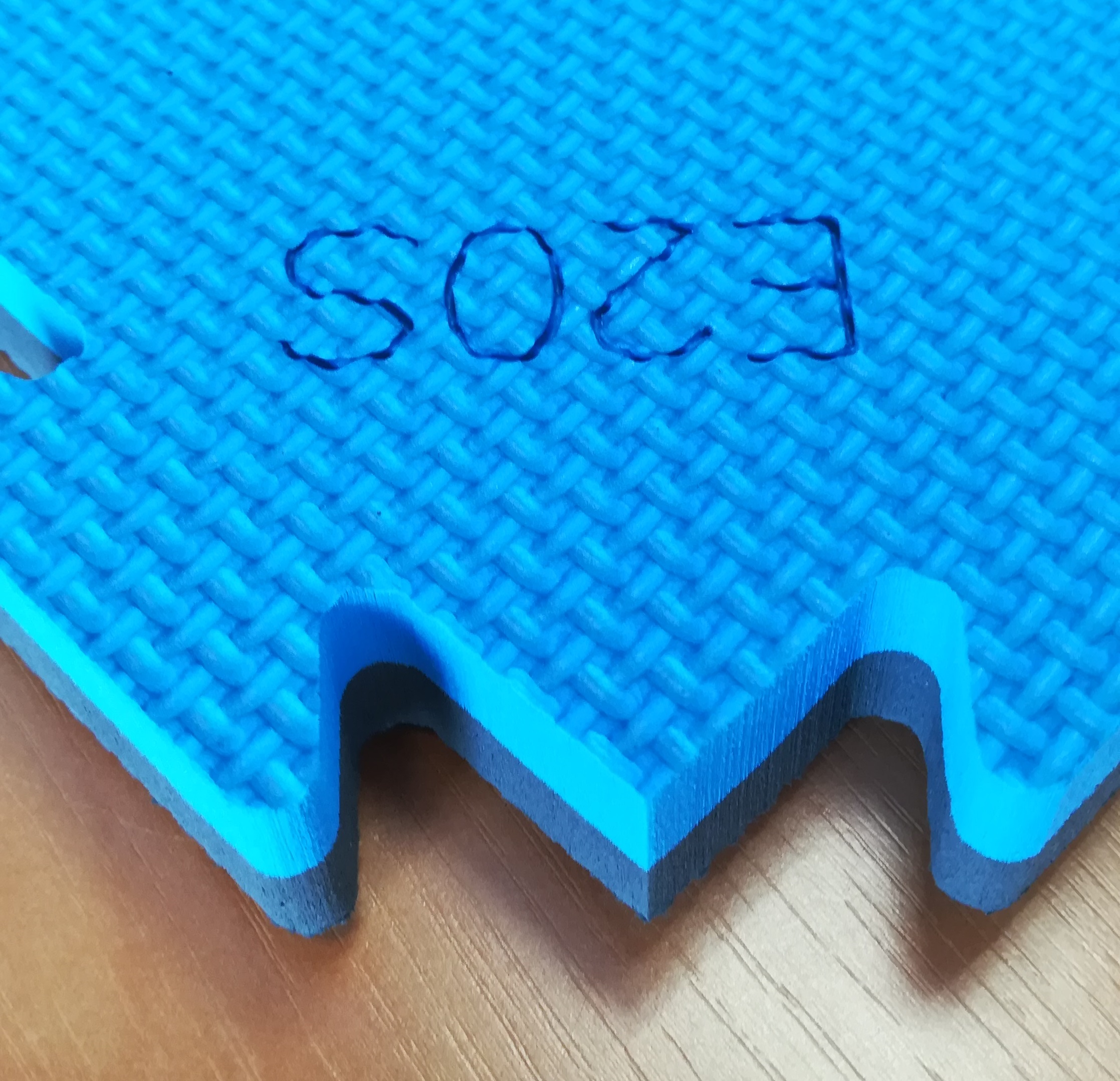 Puzzelmat Tatamix | 2,2 cm | T-relief | blauw-zwart